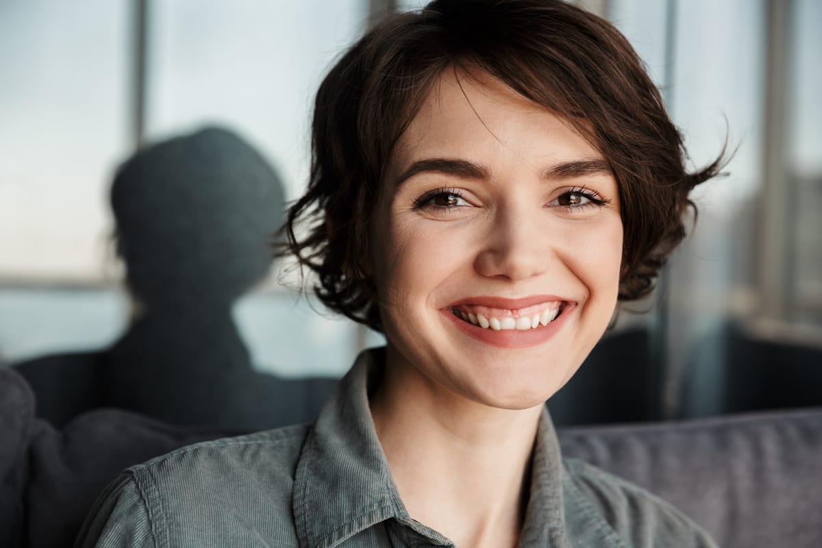 Featured image for “Skip the Dentist Chair: Get a Hollywood Smile Without Missing Work”